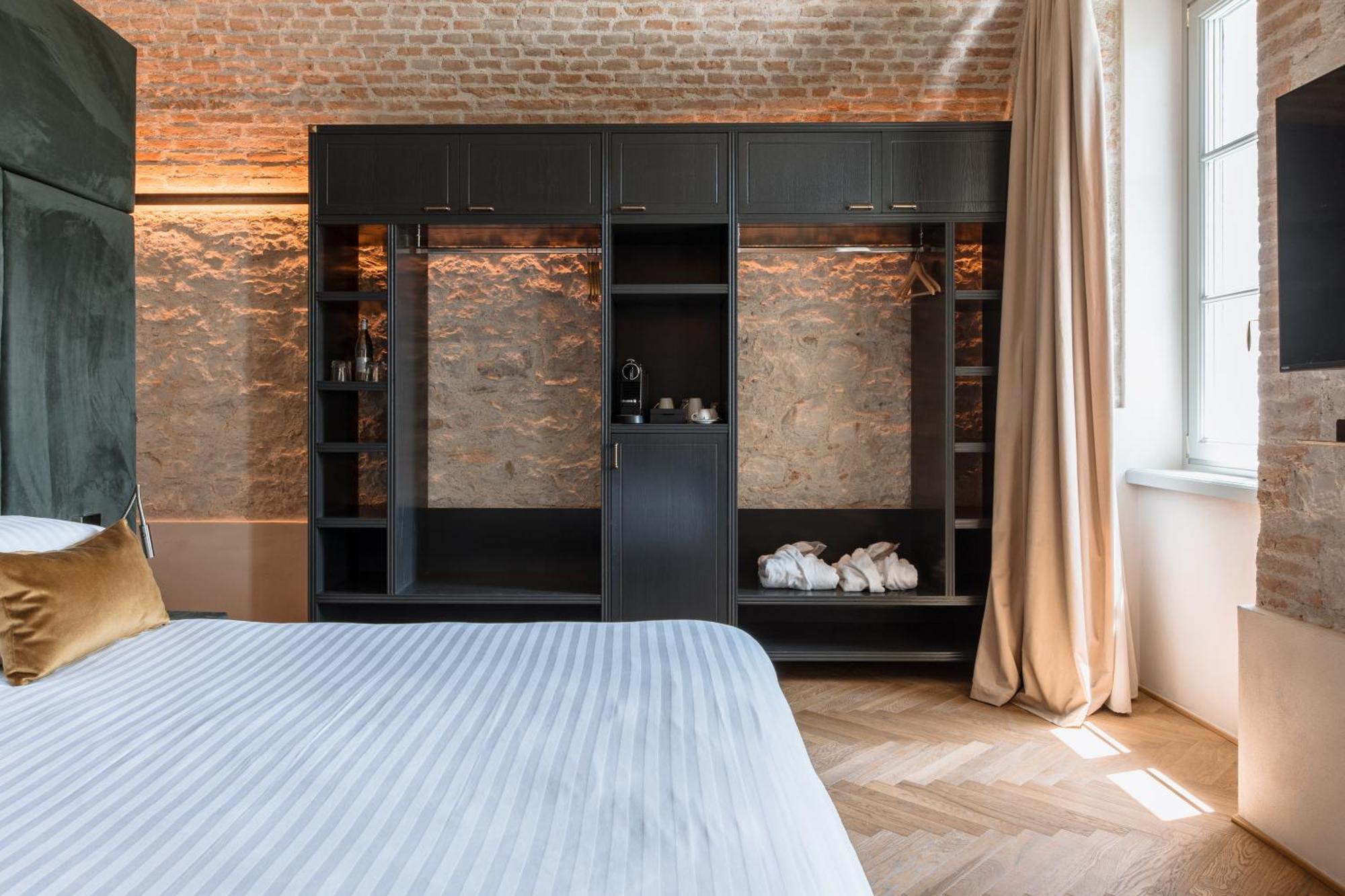 Pavillon Suite & Apartments เปสเคียรา เดล การ์ดา ภายนอก รูปภาพ